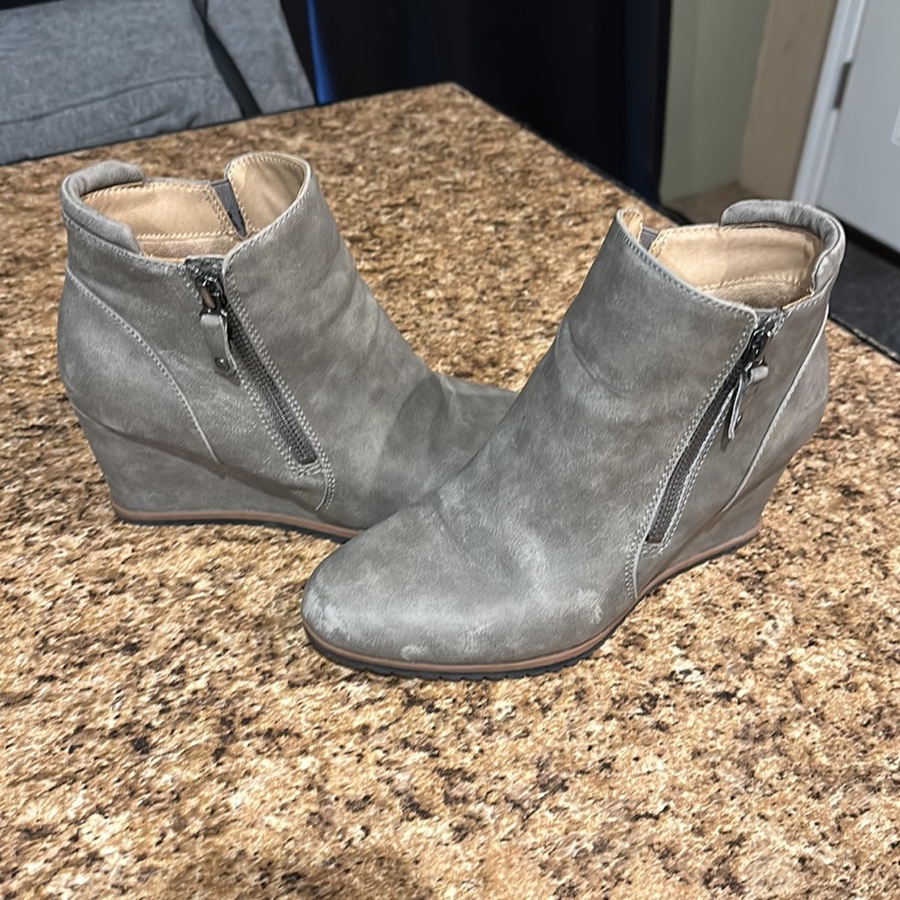 Wedge Booties - Picture 2 of 5